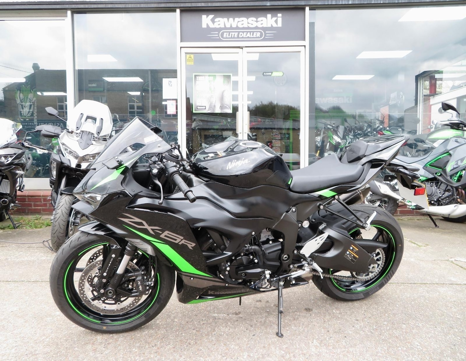Used Kawasaki NINJA ZX 6 2025 for sale - 78907236: Photo 4