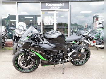 Used Kawasaki NINJA ZX 6 2025 for sale - bike-78907236: Photo