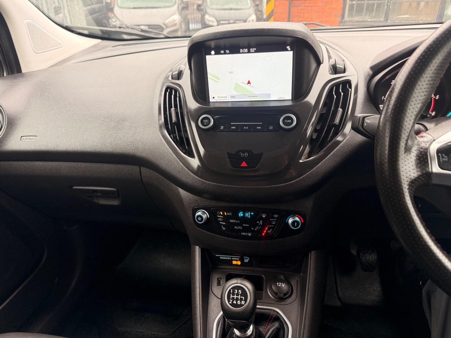 Used Ford Transit Courier 2019 for sale - 76108797: Photo 11