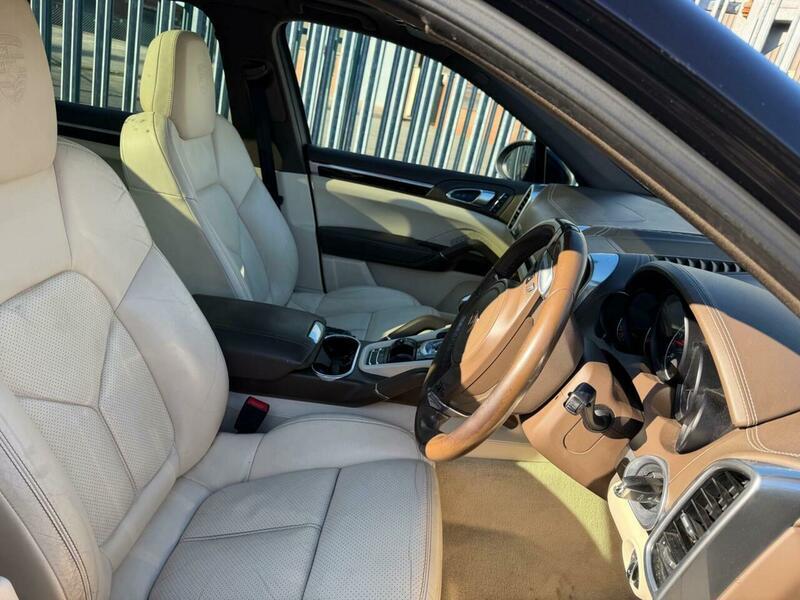 Used Porsche Cayenne 2014 for sale - 77550459: Photo 11