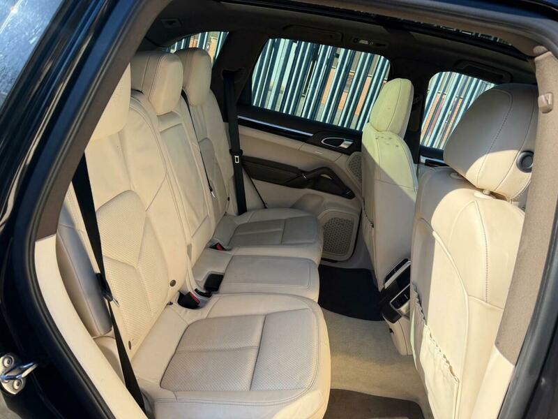 Used Porsche Cayenne 2014 for sale - 77550459: Photo 13