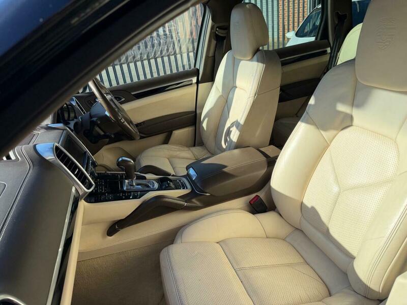 Used Porsche Cayenne 2014 for sale - 77550459: Photo 18