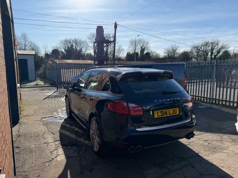 Used Porsche Cayenne 2014 for sale - 77550459: Photo 20