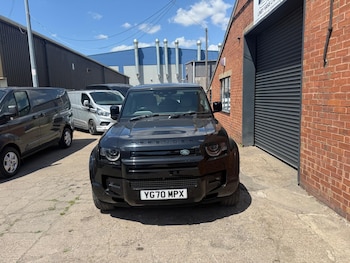 Used Land Rover Defender 110 2020 for sale - 75661677: Photo