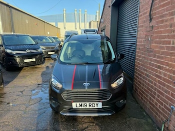 Used Ford Transit Courier 2019 for sale - 76989853: Photo