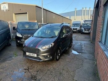 Used Ford Transit Courier 2019 for sale - 76989853: Photo