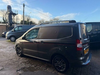 Used Ford Transit Courier 2019 for sale - 76989853: Photo