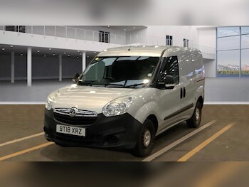 Used Vauxhall Combo 2018 for sale - 77496415: Photo