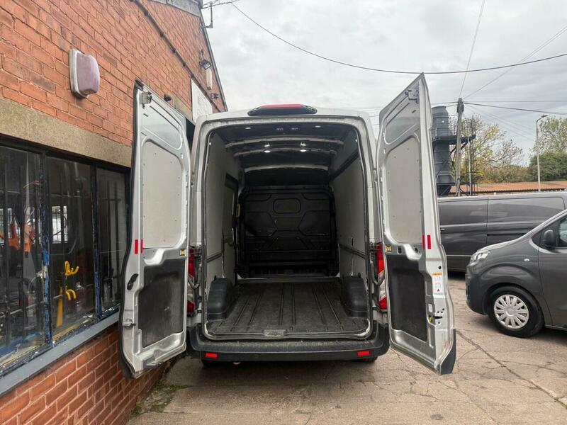 Used Ford Transit 2019 for sale - 76283142: Photo 10