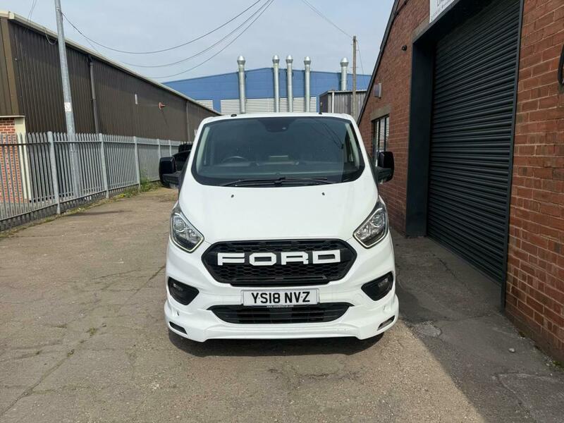 Used Ford Transit Custom 2018 for sale - 76472662: Photo 2