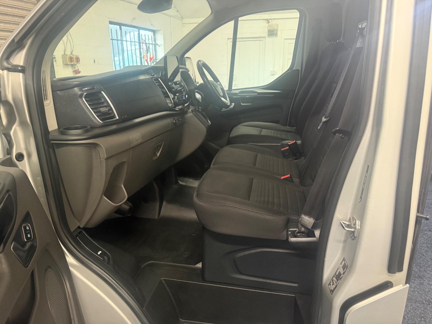 Used Ford Transit Custom 2019 for sale - 76109157: Photo 11
