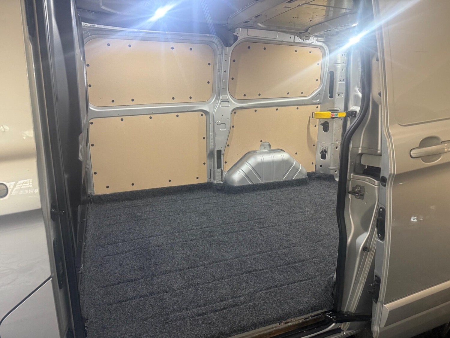Used Ford Transit Custom 2019 for sale - 76109157: Photo 14