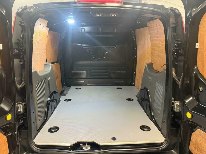 Used Ford Transit Connect 2020 for sale - 76993322: Photo 16