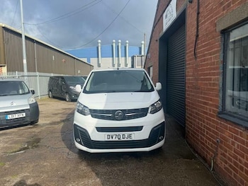 Used Vauxhall Vivaro 2020 for sale - 75741645: Photo