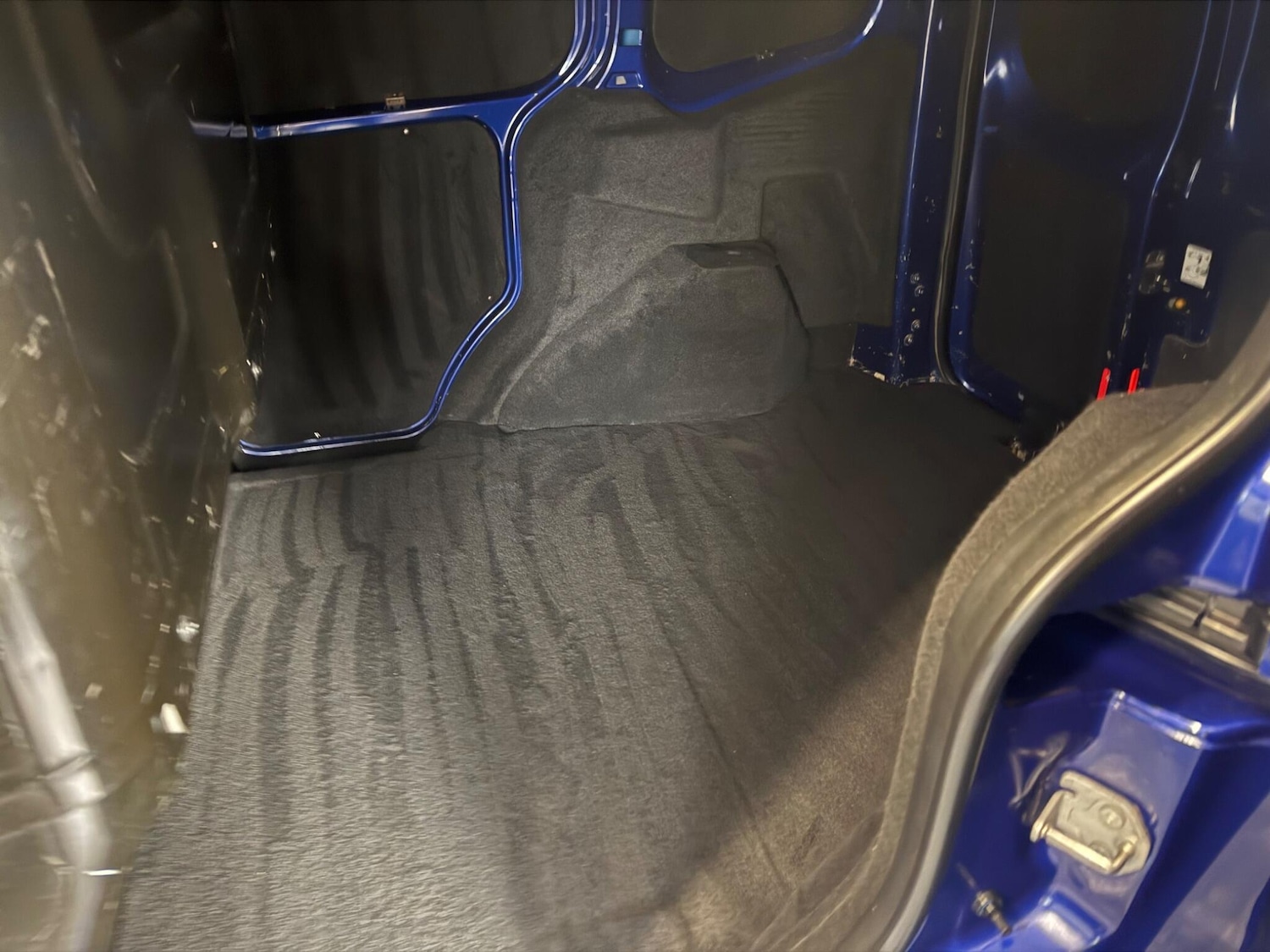 Used Ford Transit Courier 2018 for sale - 75661680: Photo 14