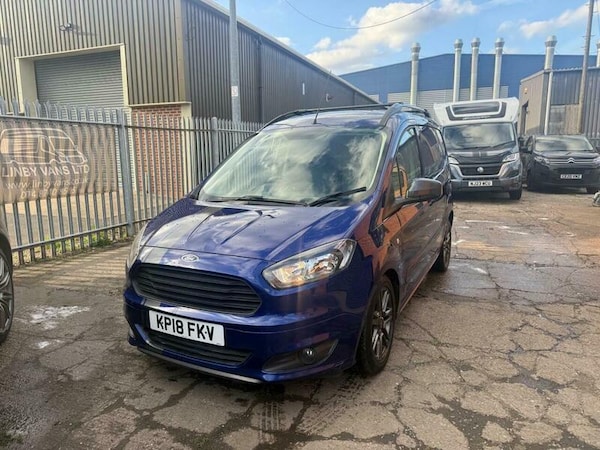 Used Ford Transit Courier 2018 for sale - 75661680: Photo 5
