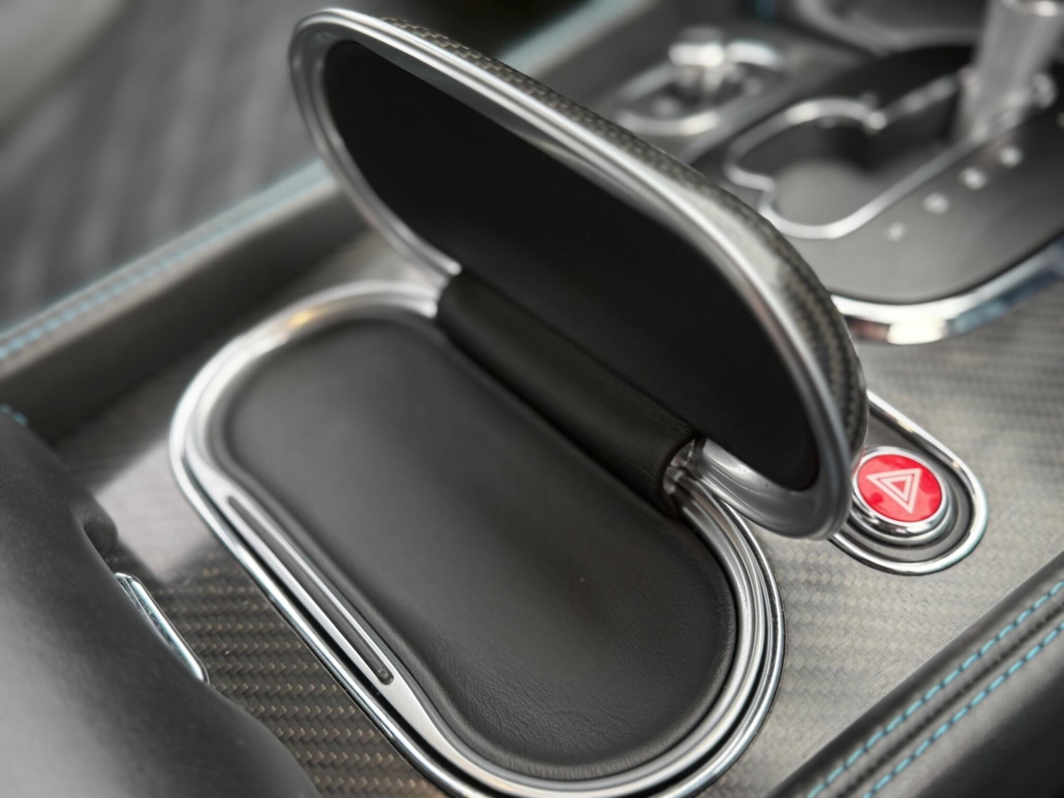 Used Bentley Continental 2015 for sale - 77705024: Photo 24