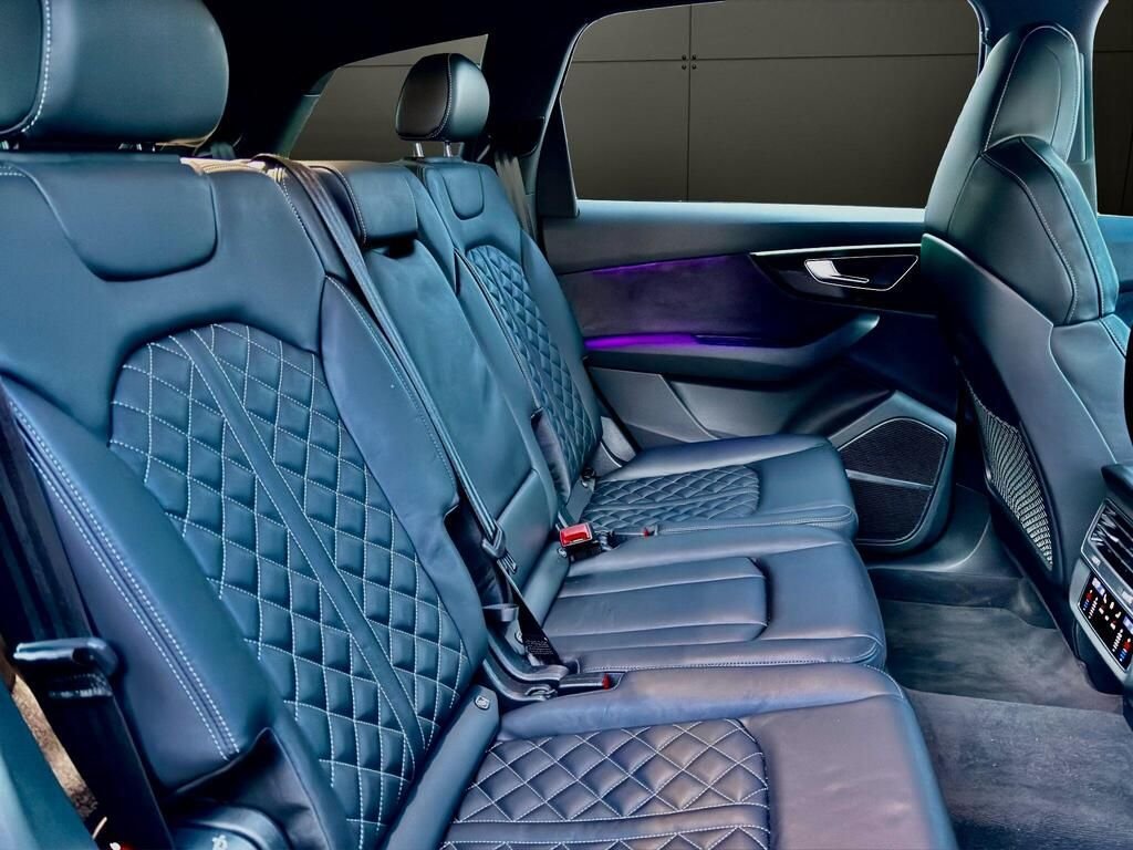 Used Audi Q7 2023 for sale - 77022853: Photo 13