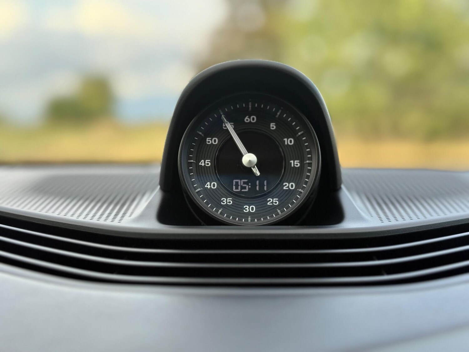 Used Porsche Taycan 2020 for sale - 76742441: Photo 18