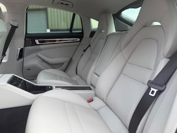 Used Porsche Panamera 2017 for sale - 77417004: Photo