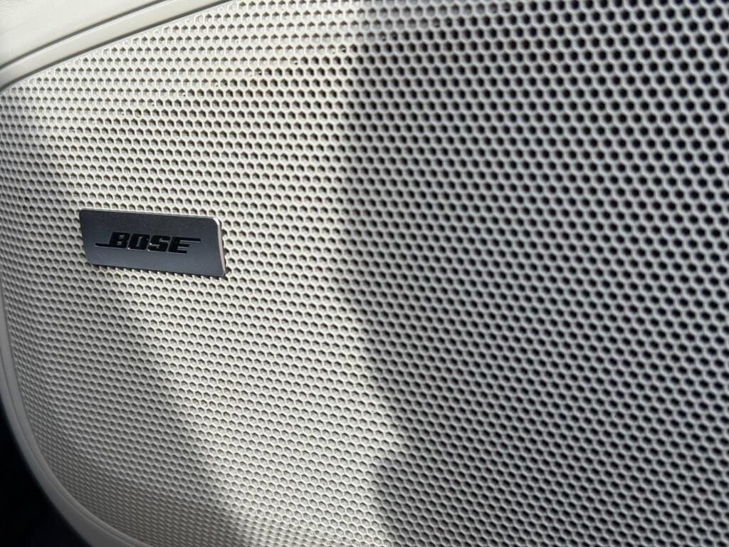 Used Porsche Taycan 2022 for sale - 77022862: Photo 12