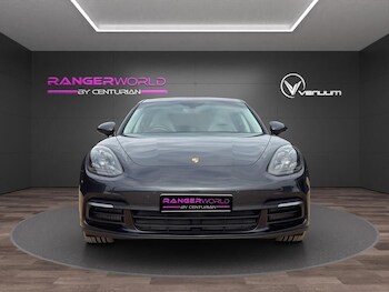 Used Porsche Taycan 2022 for sale - 77022862: Photo