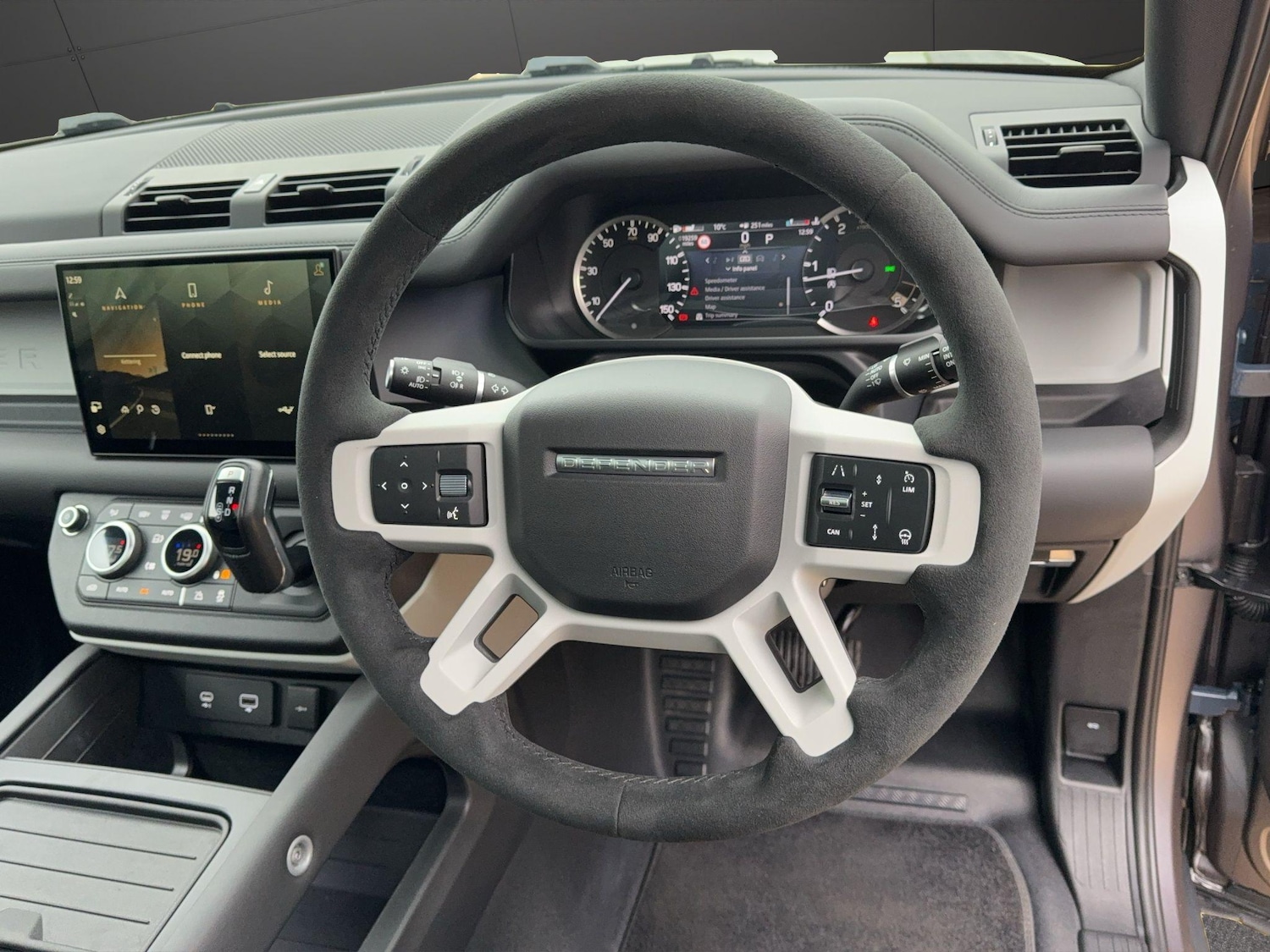 Used Land Rover Defender 110 for sale - 76743431: Photo 10