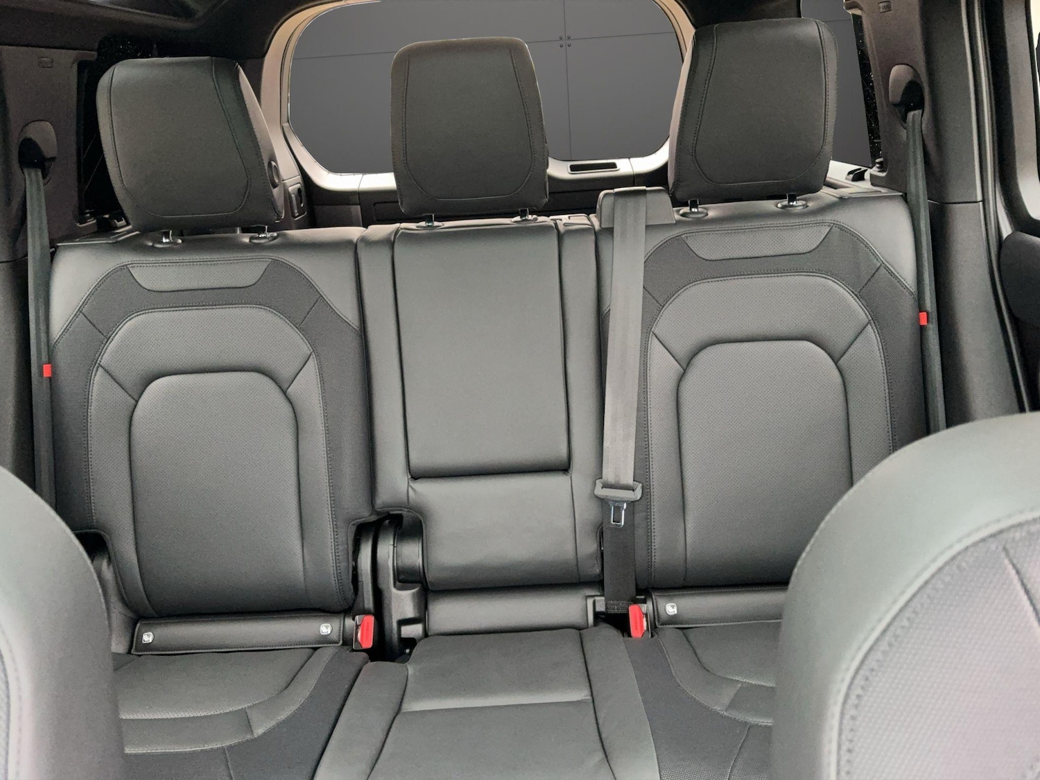 Used Land Rover Defender 110 for sale - 76743431: Photo 19