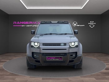 Used Land Rover Defender 110 2023 for sale - 76743431: Photo