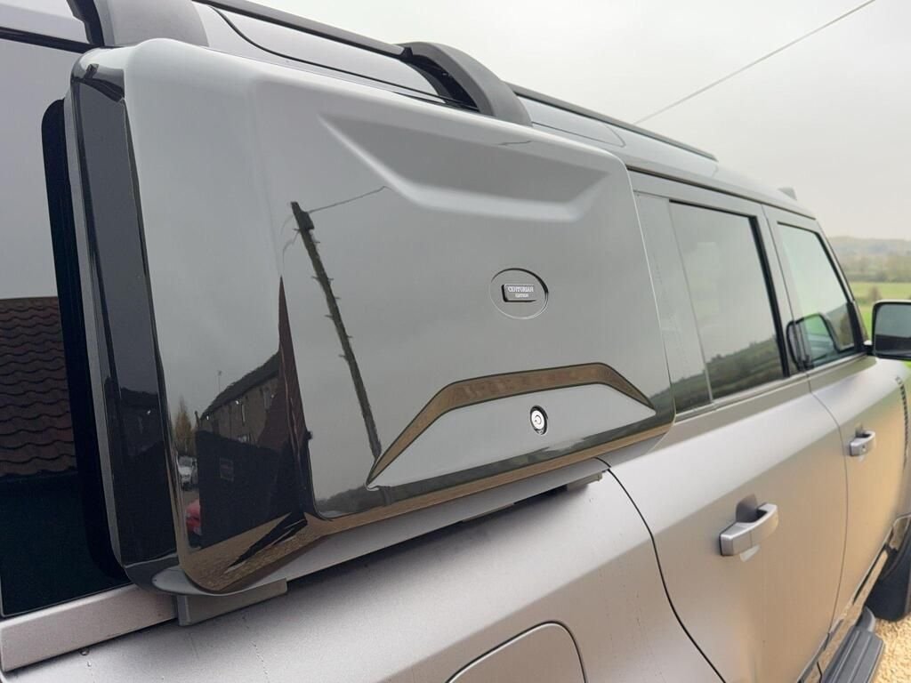 Used Land Rover Defender 2023 for sale - 77022808: Photo 27