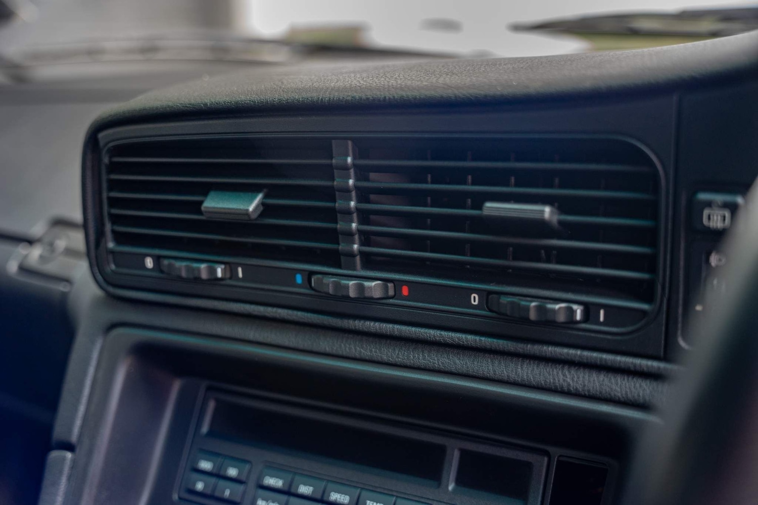 Used BMW 8 Series 1998 for sale - 76743428: Photo 27