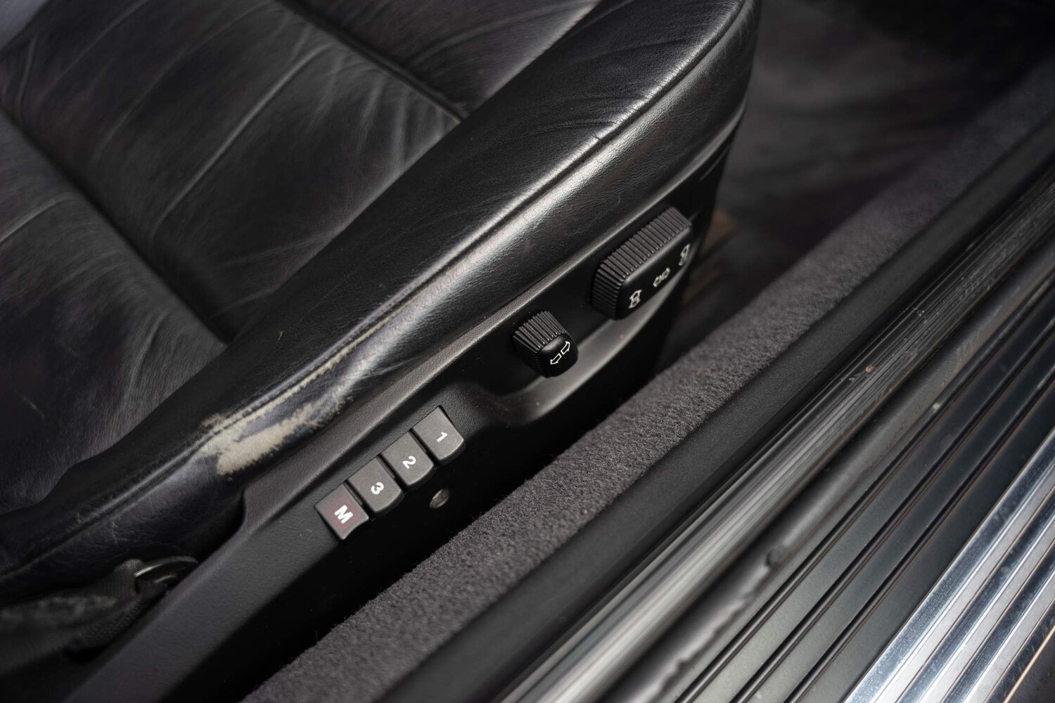 Used BMW 8 Series 1998 for sale - 77417044: Photo 39