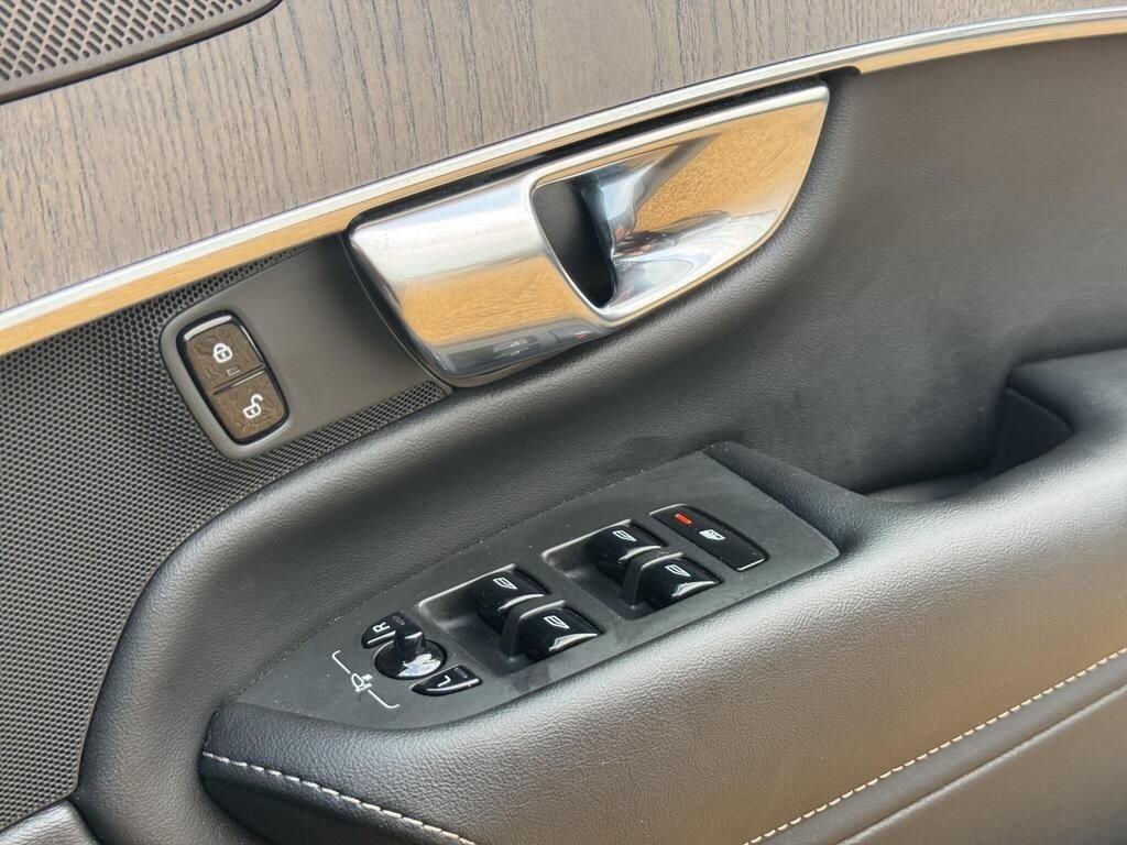Used Volvo XC90 2021 for sale - 77022861: Photo 21