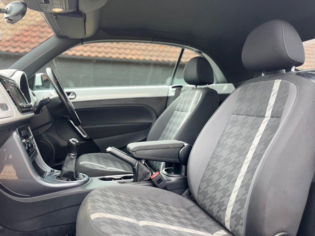 Used Volkswagen Beetle 2016 for sale - 77408281: Photo 10