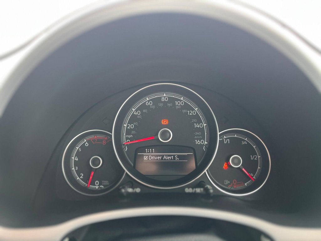 Used Volkswagen Beetle 2016 for sale - 77408281: Photo 12