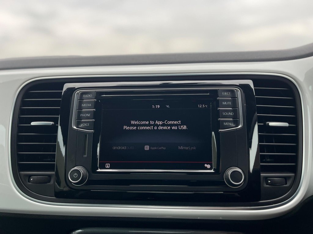 Used Volkswagen Beetle 2016 for sale - 77408281: Photo 13