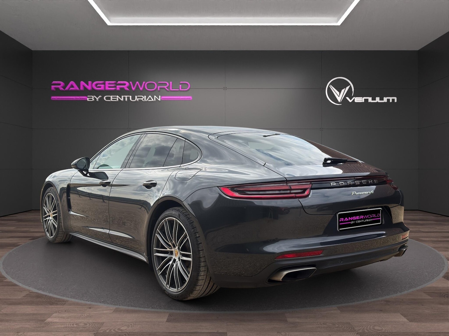 Used Porsche Panamera for sale - 76742404: Photo 3