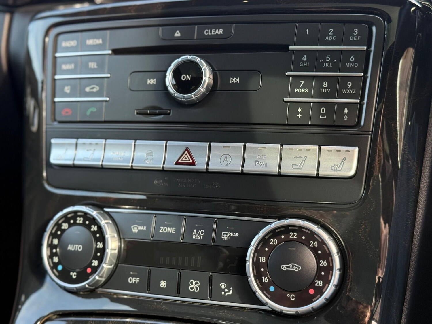 Used Mercedes-Benz SLC 2016 for sale - 76742609: Photo 15