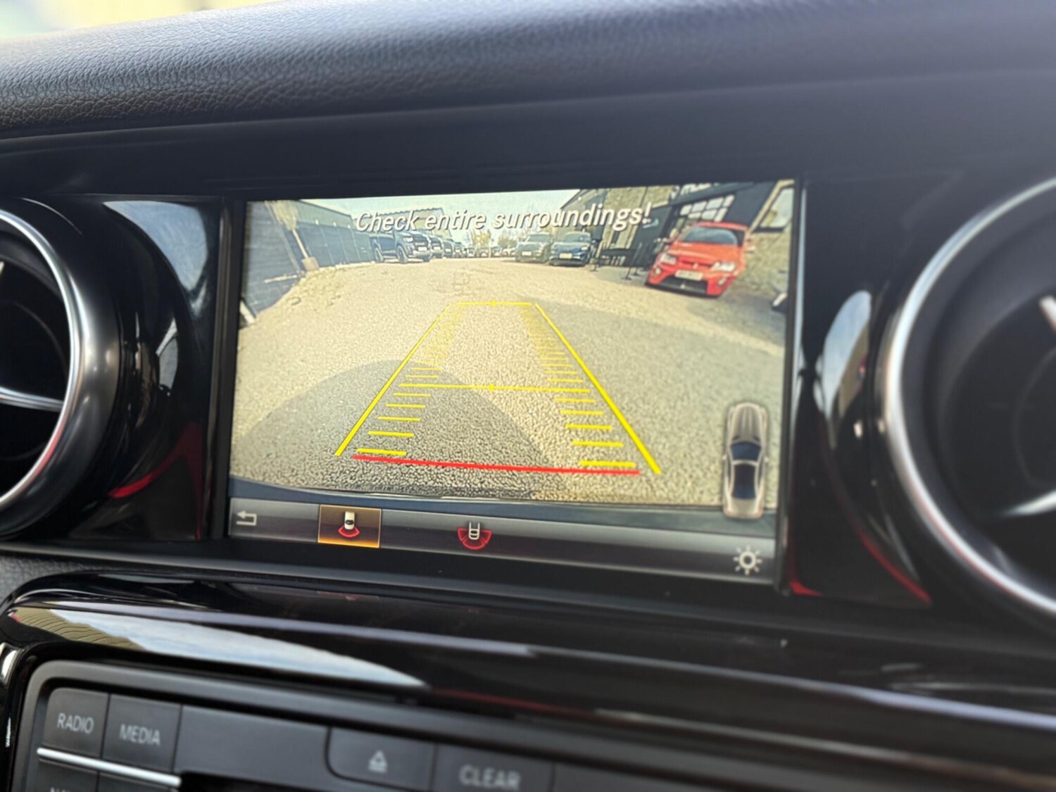 Used Mercedes-Benz SLC 2016 for sale - 76742609: Photo 17