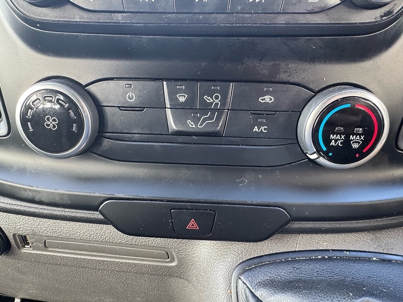 Used Ford Transit 2022 for sale - 77716155: Photo 23