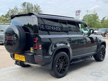 Used Land Rover Defender 2024 for sale - 78512147: Photo