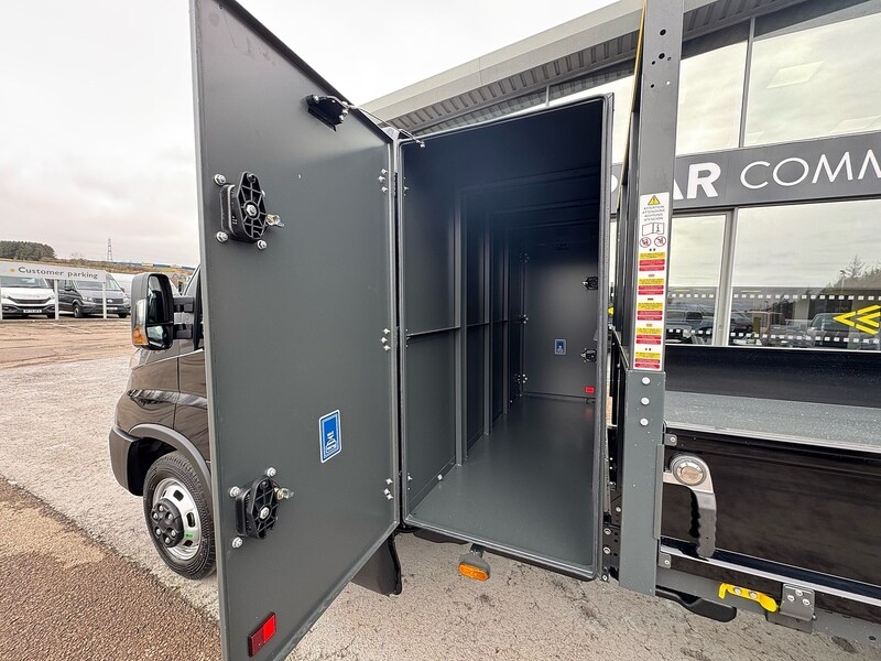 Used Iveco Daily for sale - 77781143: Photo 11