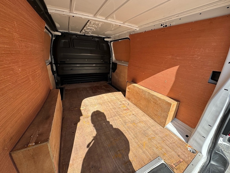 Used Vauxhall Vivaro for sale - 78078914: Photo 23