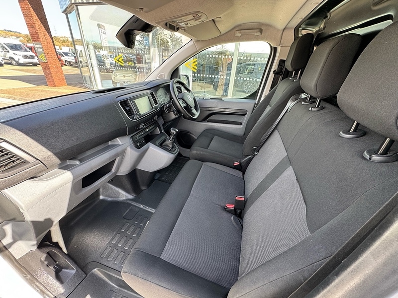 Used Vauxhall Vivaro for sale - 78078914: Photo 25