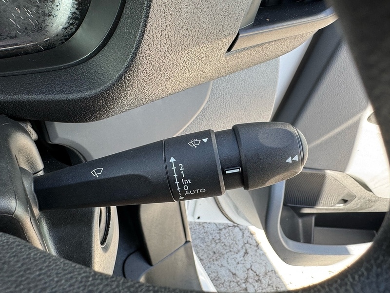 Used Vauxhall Vivaro for sale - 78078914: Photo 32