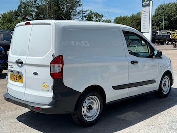 Used Ford Transit Courier 2022 for sale - 79142730: Photo