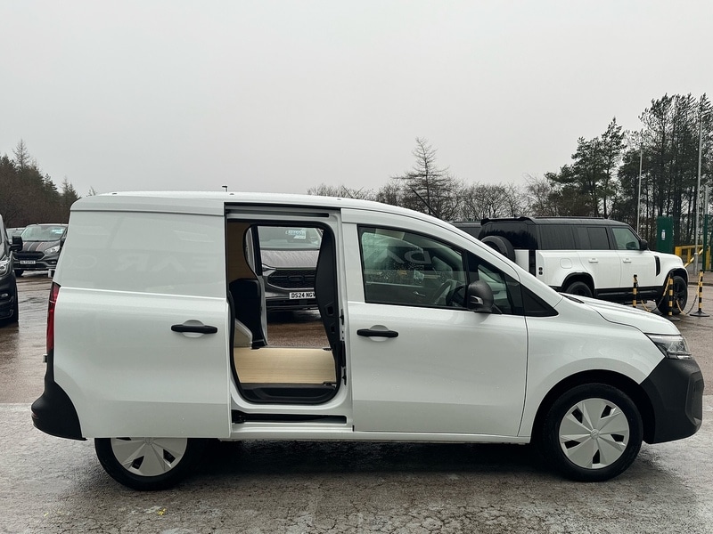 Used Nissan Other 2024 for sale - 77276976: Photo 22