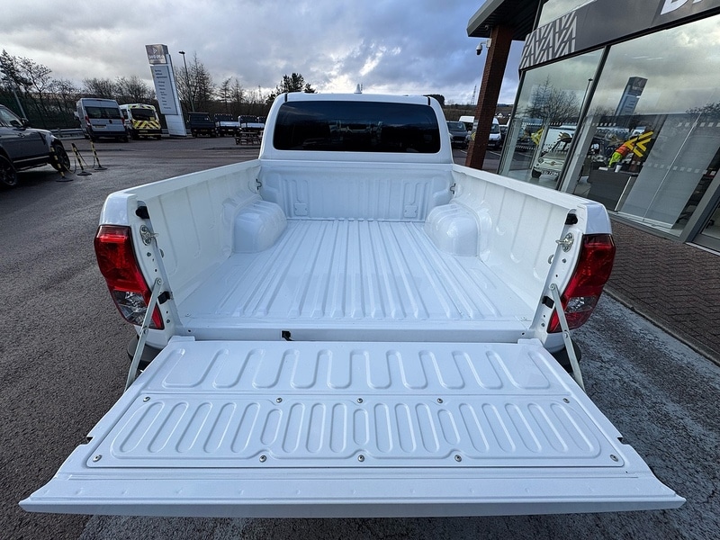 Used Toyota Hilux 2024 for sale - 77437865: Photo 12