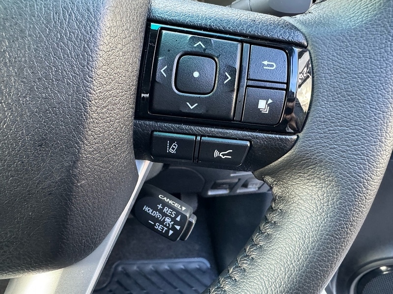 Used Toyota Hilux 2024 for sale - 77437865: Photo 29