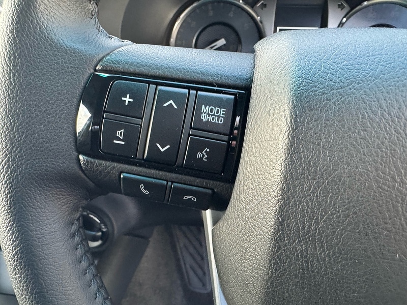 Used Toyota Hilux 2024 for sale - 77437865: Photo 31